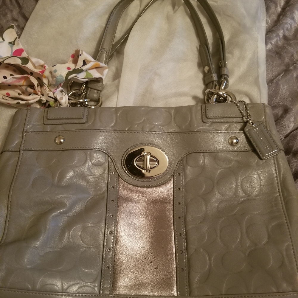 Coach Signature Embossed handbag Grey